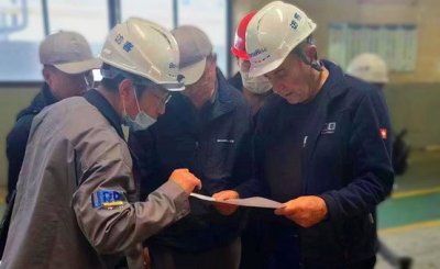 Swiss Customers Visited DWK Plant